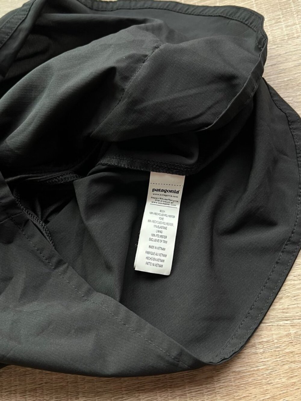 Patagonia Shorts - Picture 9 of 10